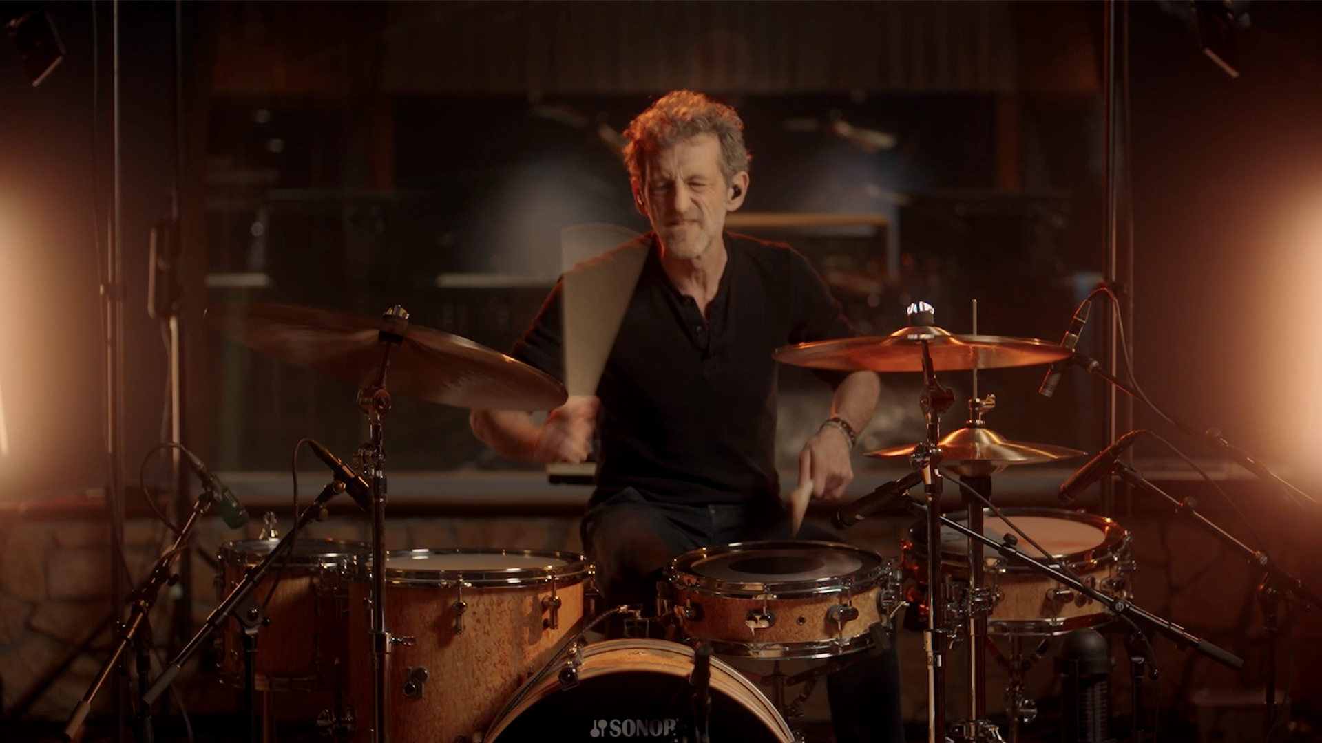 jojo mayer holding anthology cymbal