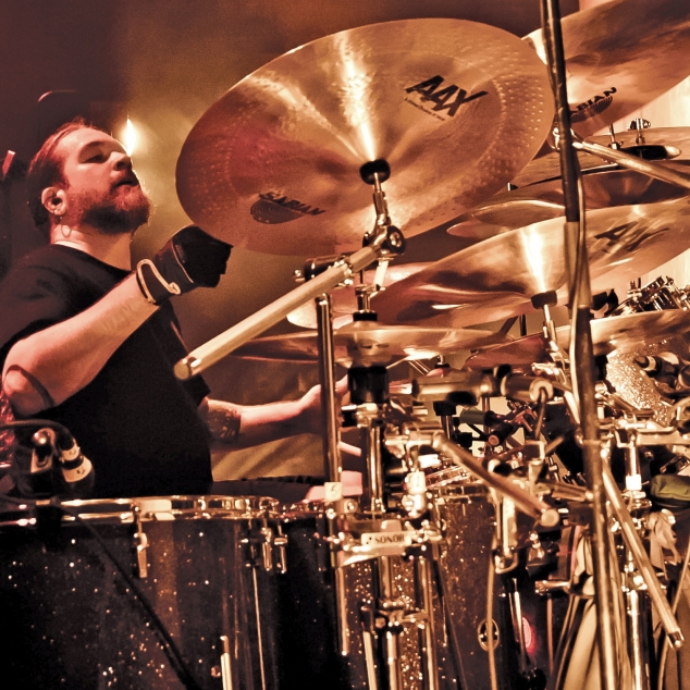 Tomas Haake